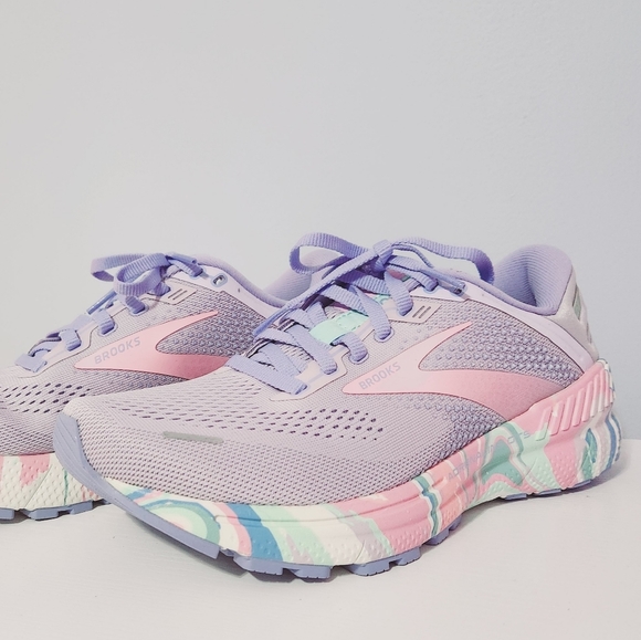 PASTEL Brooks Adrenaline GTS 22 EMPOWER Purple Pink 7.5 Running Shoes NWT Cute! - Picture 3 of 12